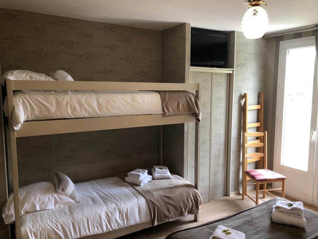 Logis Hotel Auberge De L'Etang Magnac-Bourg Ngoại thất bức ảnh